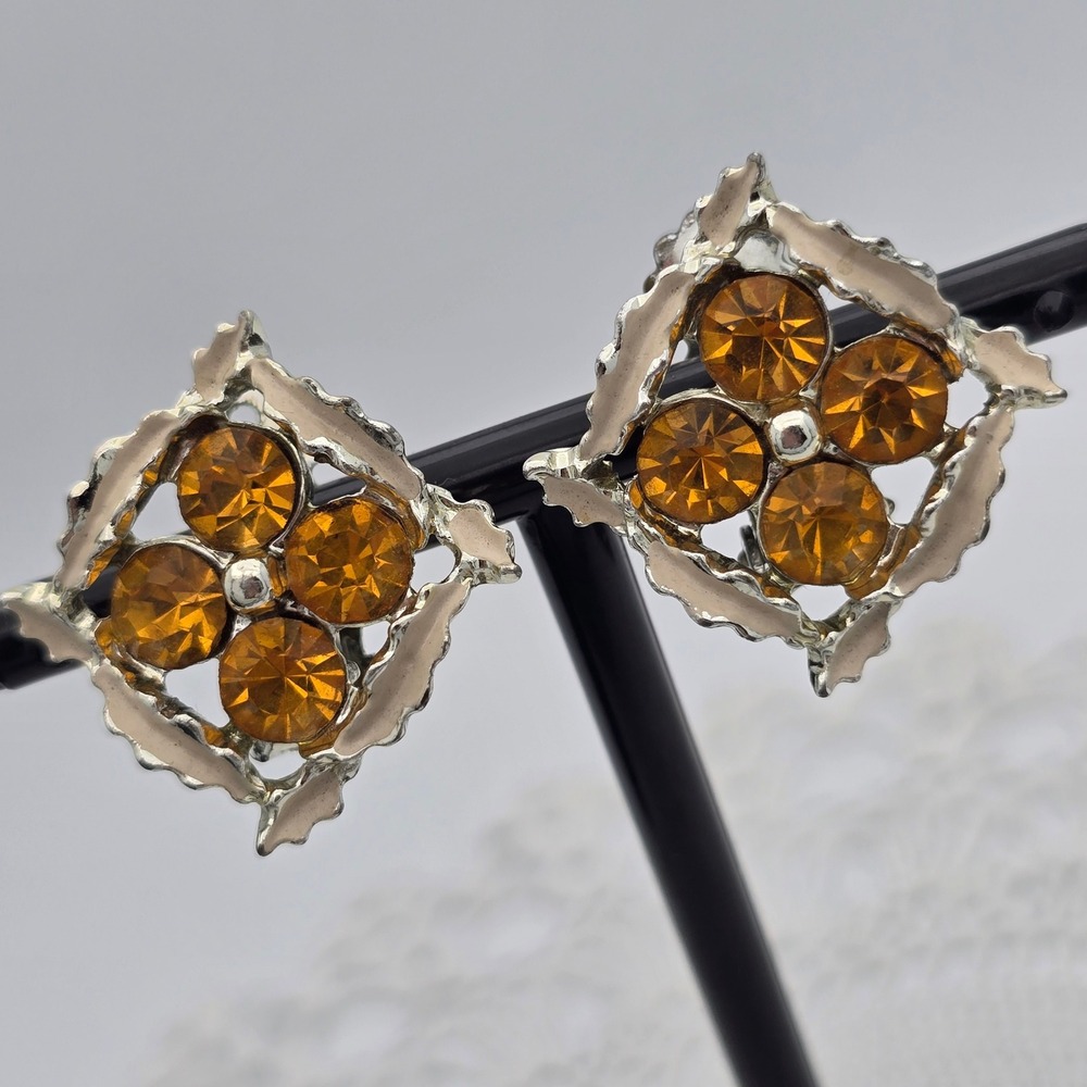 Vintage Amber Rhinestone Earrings Square Clip On Silver Tone Enamel 1 Inch